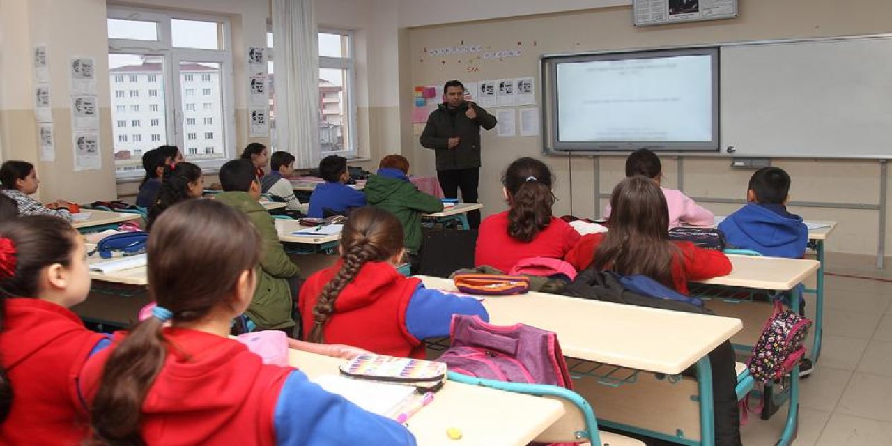 Öğrencilerin verilerine sosyal medya yasağı