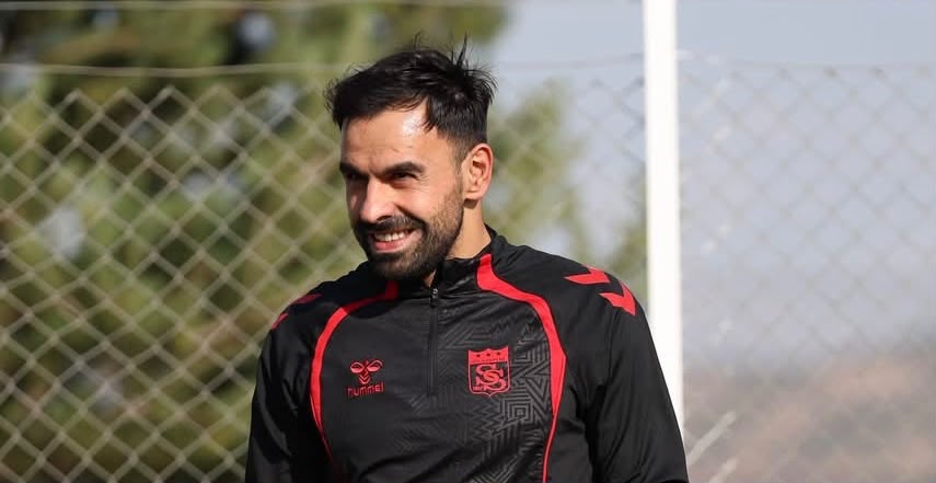 Murat Paluli, 1 yıl daha Sivasspor’da