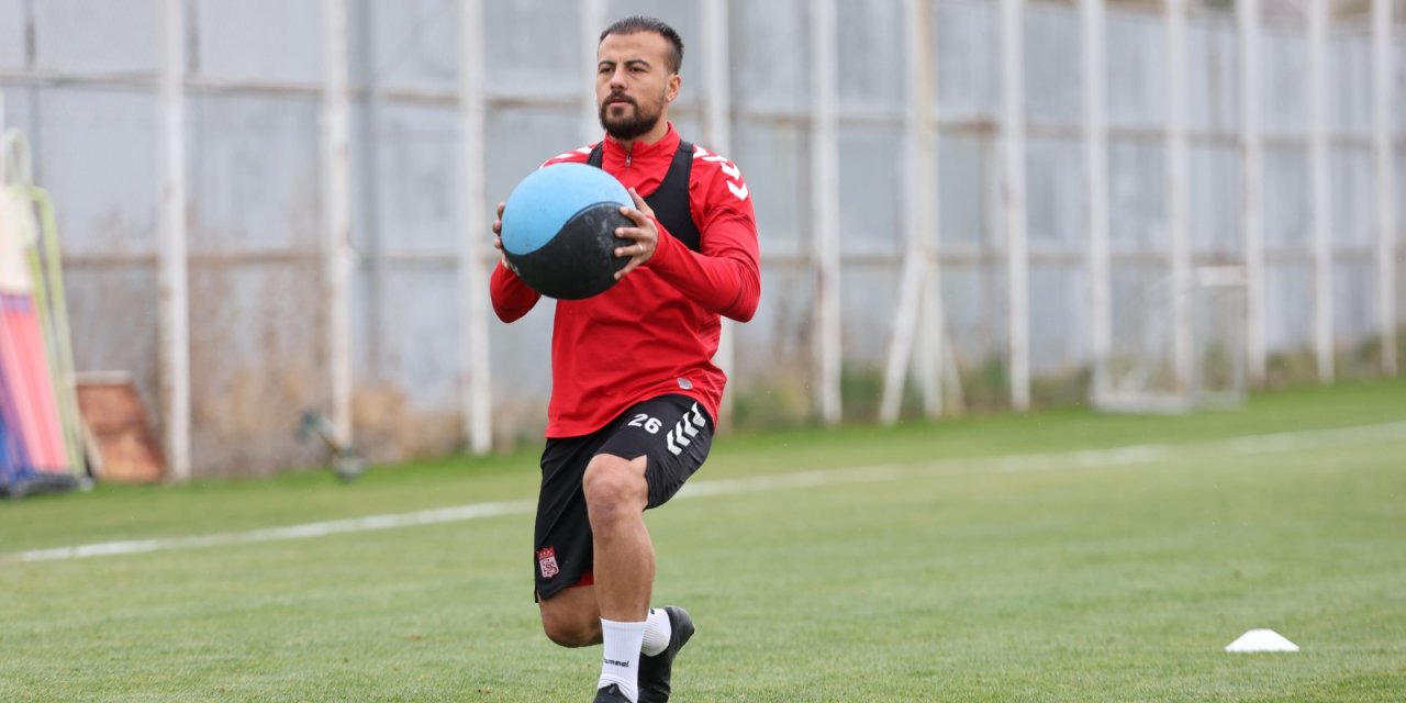 Sivasspor'da hedef Ethemi ve Feyzi