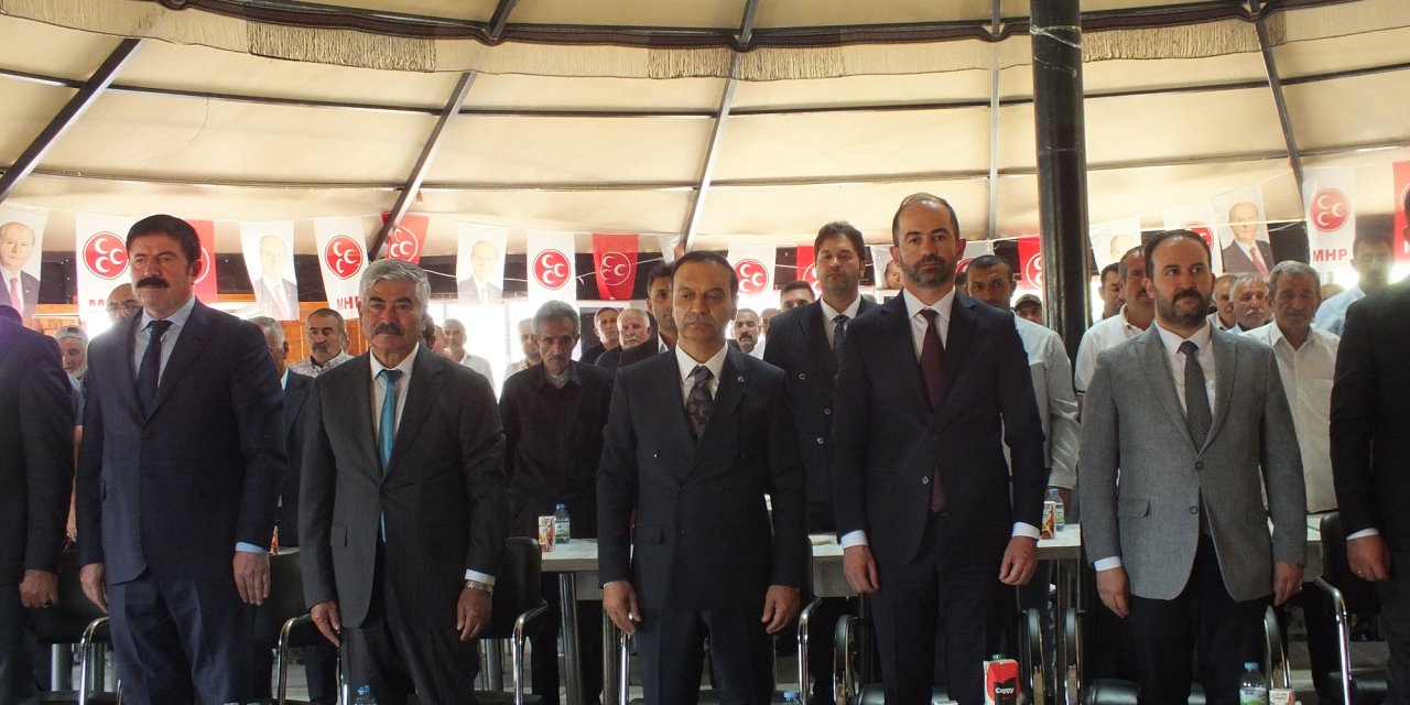 Ulaş'ta MHP İlçe Başkanlığına İlbey yeniden seçildi