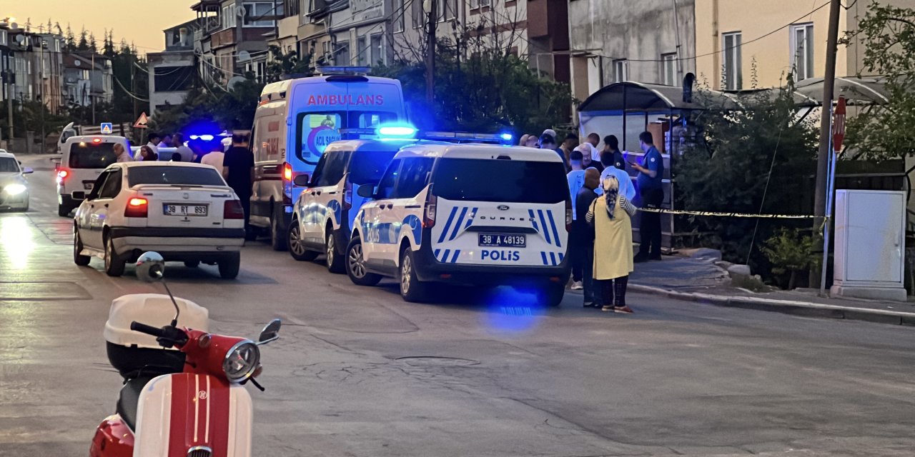 Ağabeyini av tüfeğiyle vurarak öldürdü