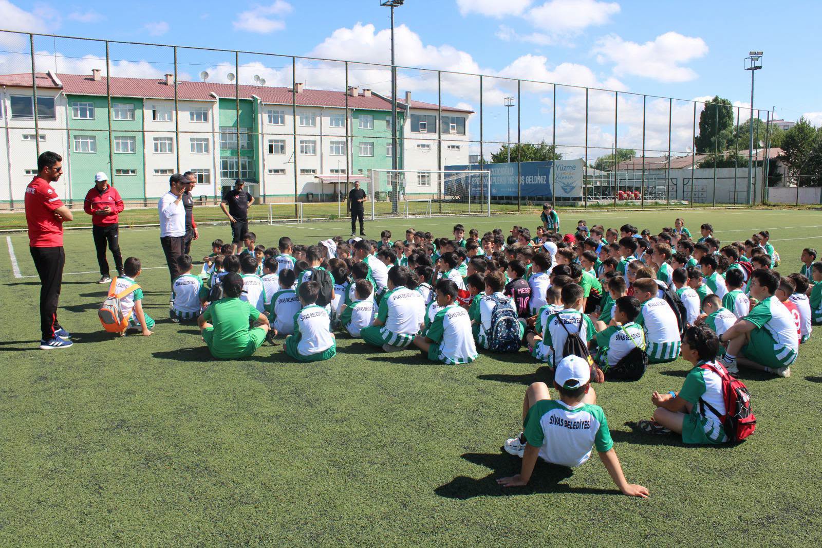 Sivas'ta Yaz Spor Okulları dolup taşıyor