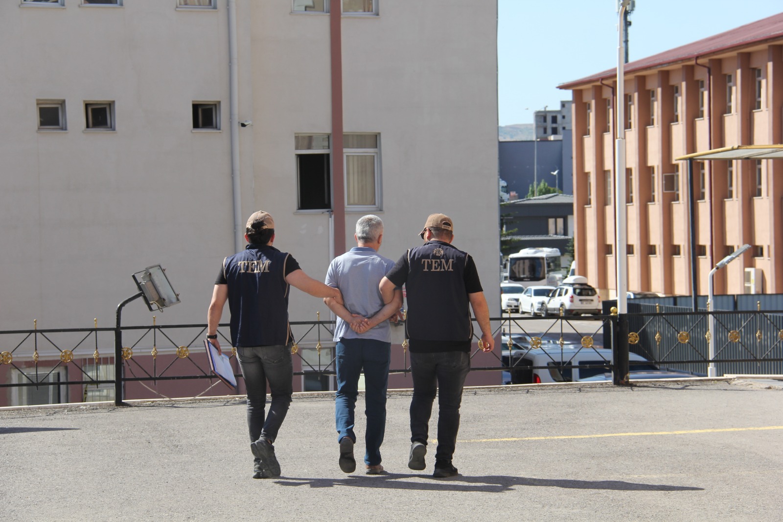 Sivas'ta FETÖ hükümlüsüne gözaltı