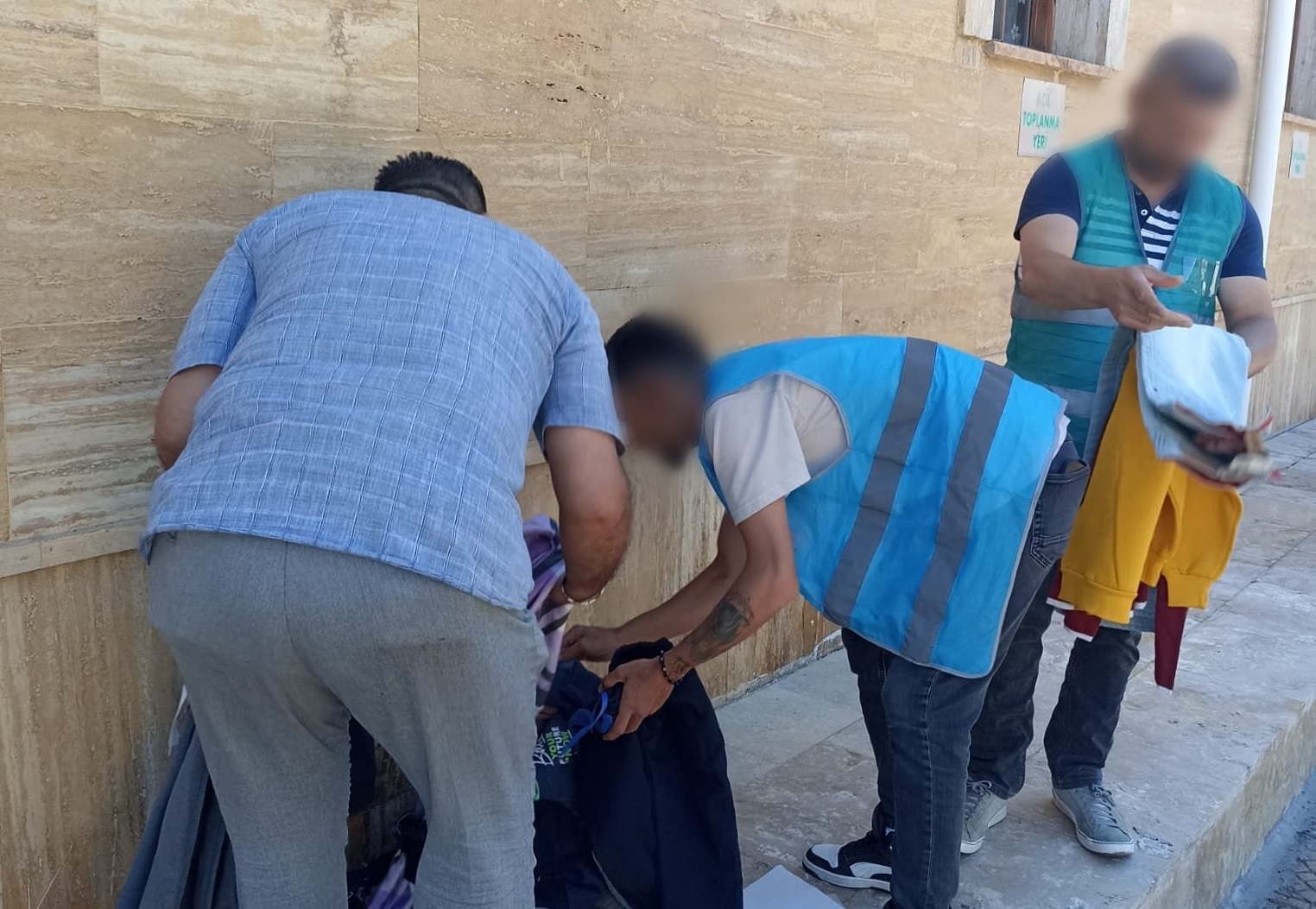 Yükümlülere kıyafet yardımı