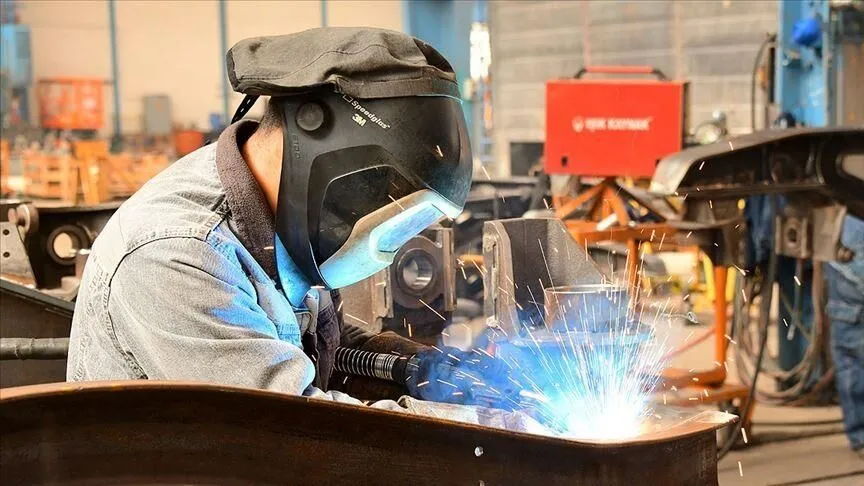 Ücretli çalışan sayısında sınırlı artış
