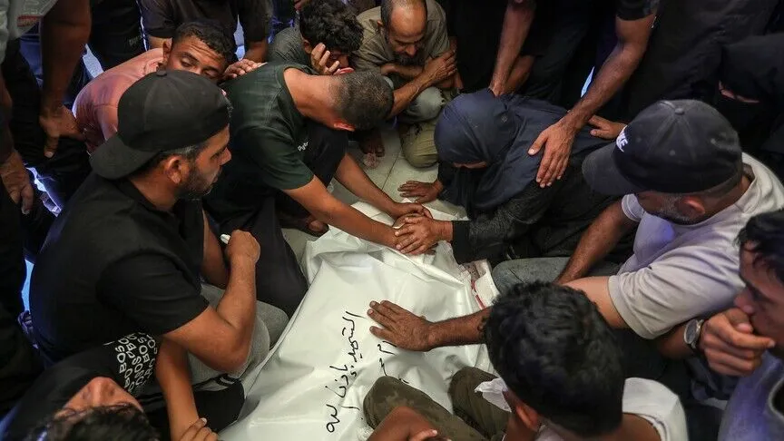 İsrail'in Gazze'ye İHA saldırısında 3 Filistinli hayatını kaybetti