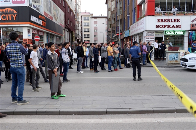 FÜNYEYLE PATLATILAN ŞÜPHELİ POŞETTEN ÇÖP ÇIKTI