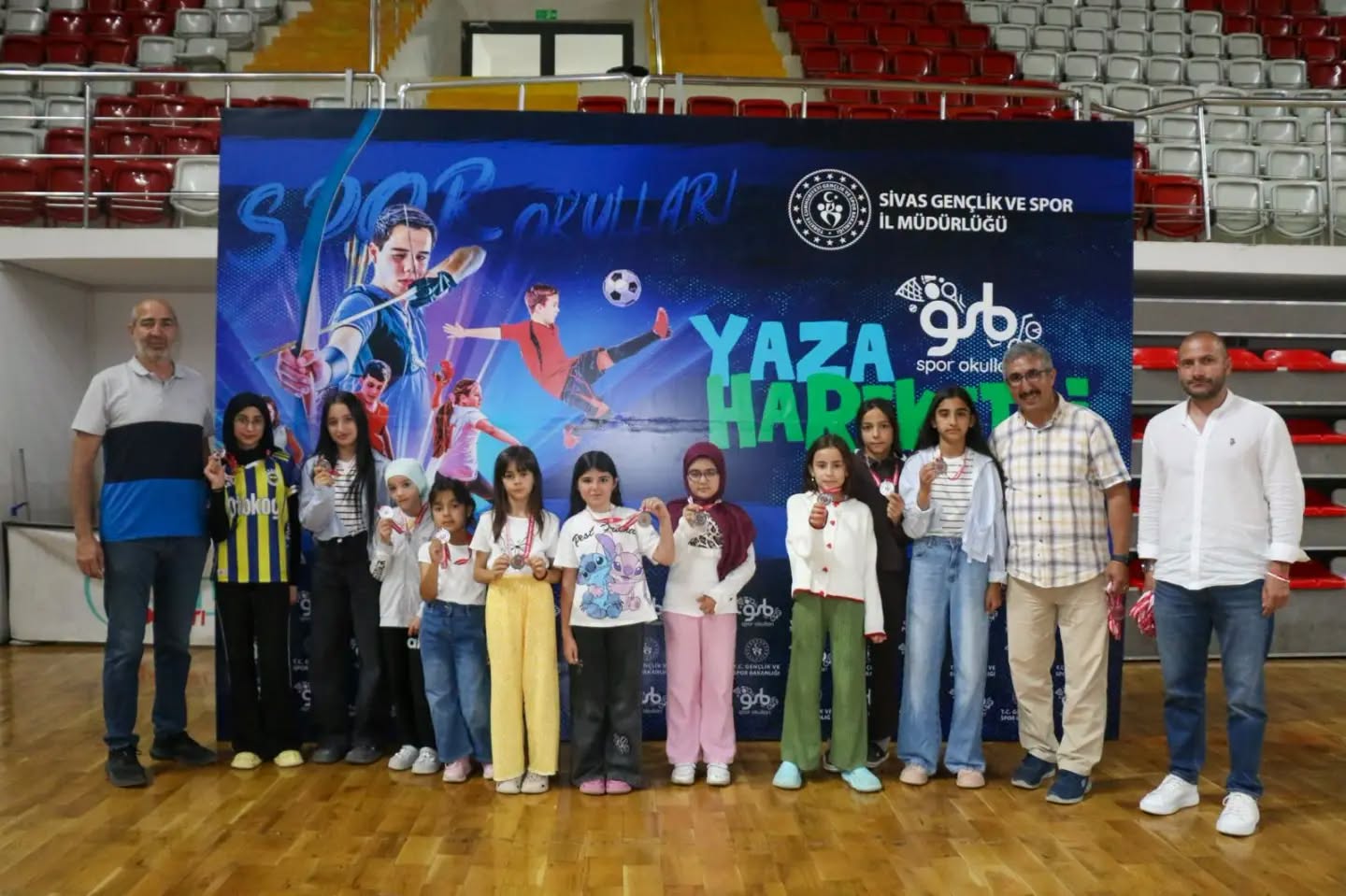 Kur'an kursu öğrencilerine spor dolu gün