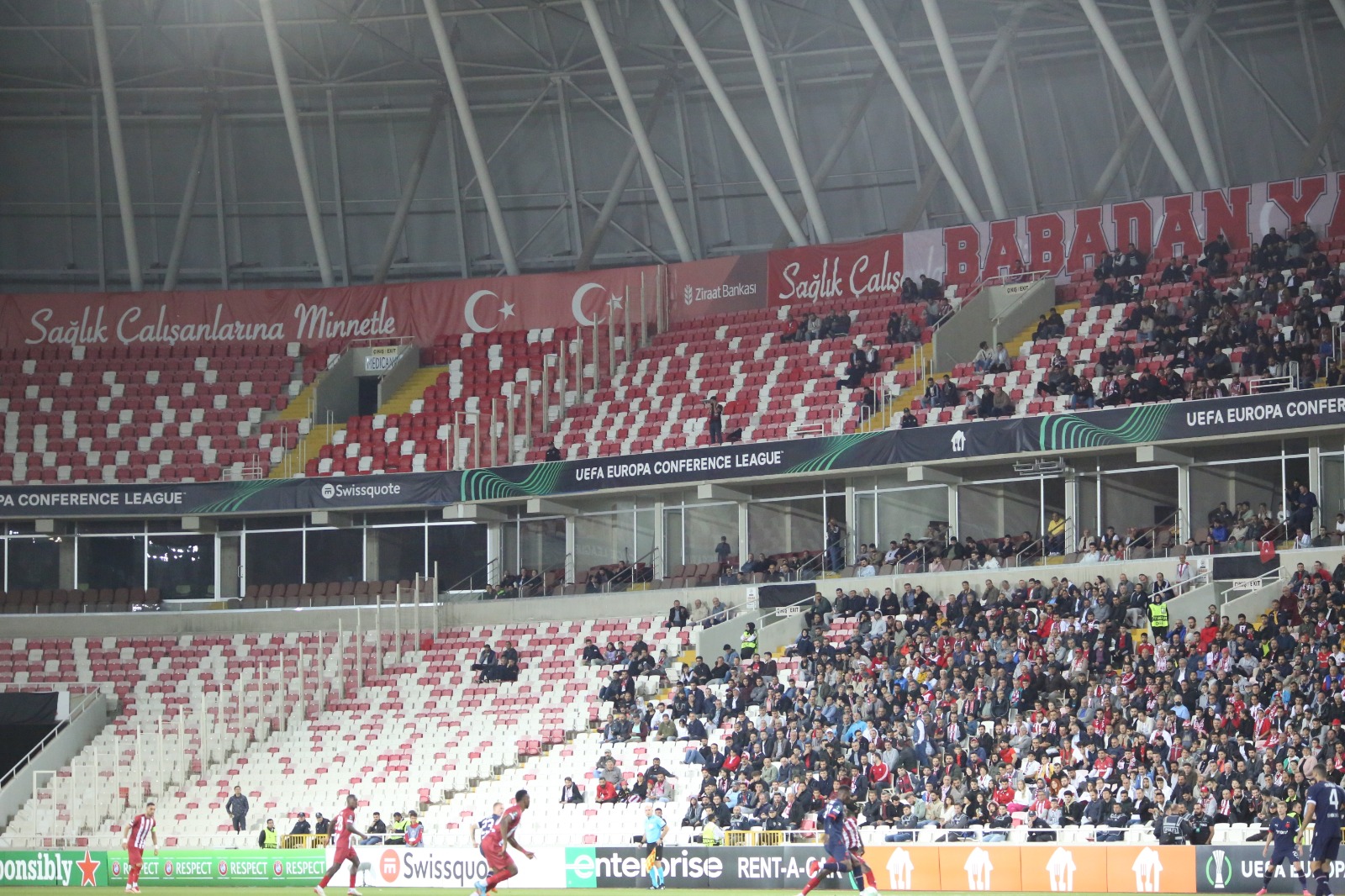 Sivasspor'da tribünler sessiz kaldı