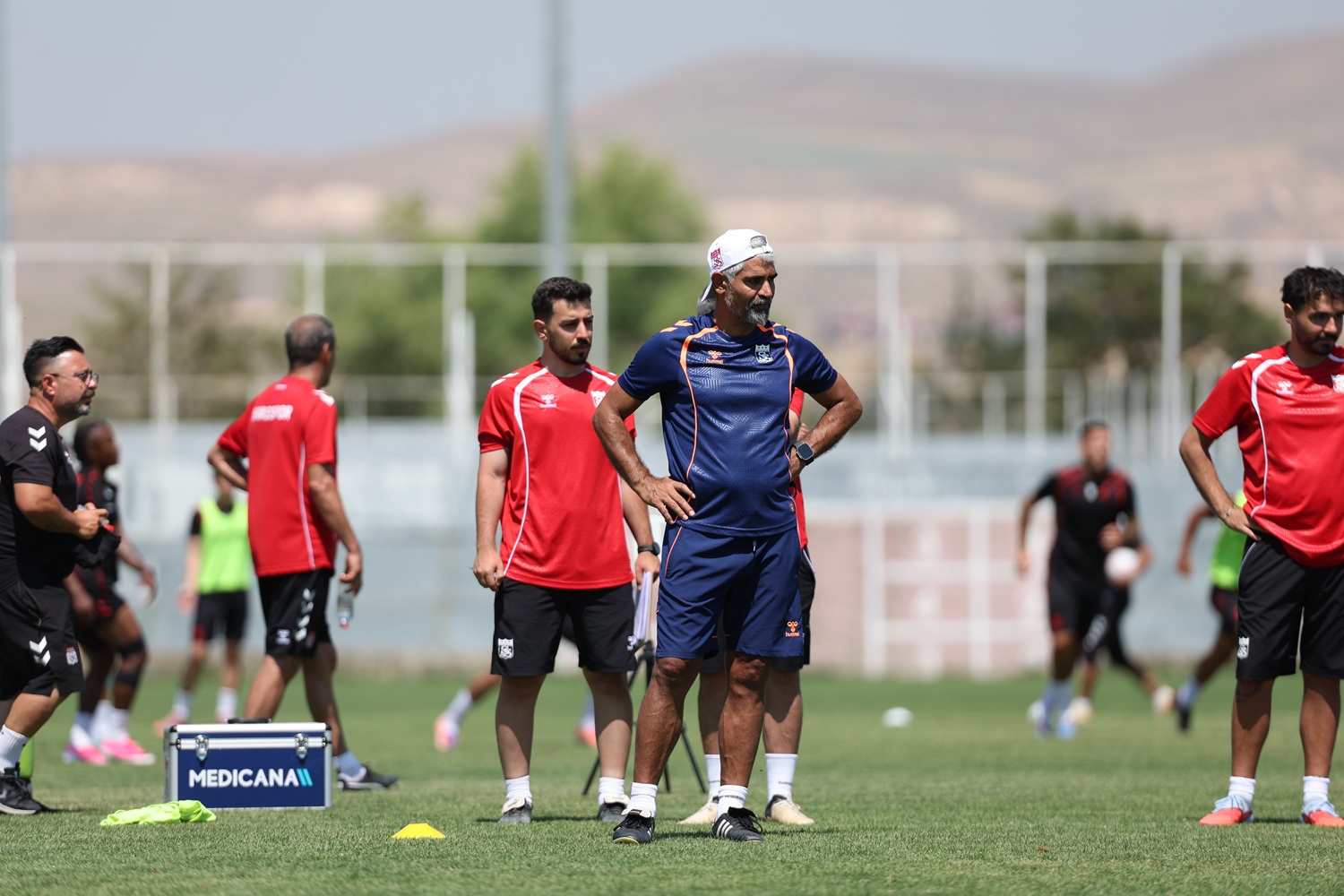 Sivasspor ikinci etap kampı için kayseri yolcusu
