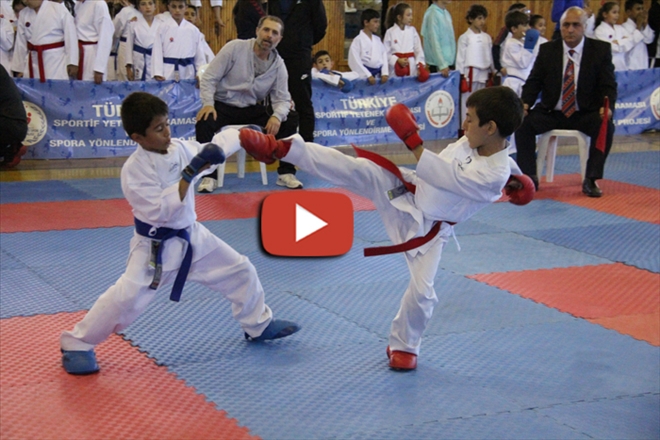 5. CUMHURİYET KUPASI´NDA ŞAMPİYON SİVAS