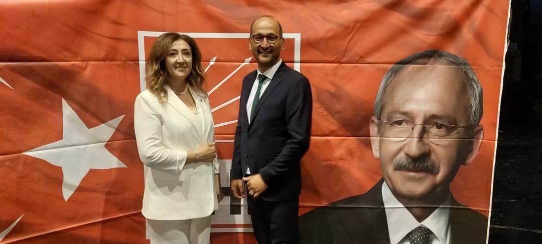 CHP Sivas İl Başkanlığı'nda görev değişimi: Semih Balk il başkanı oldu