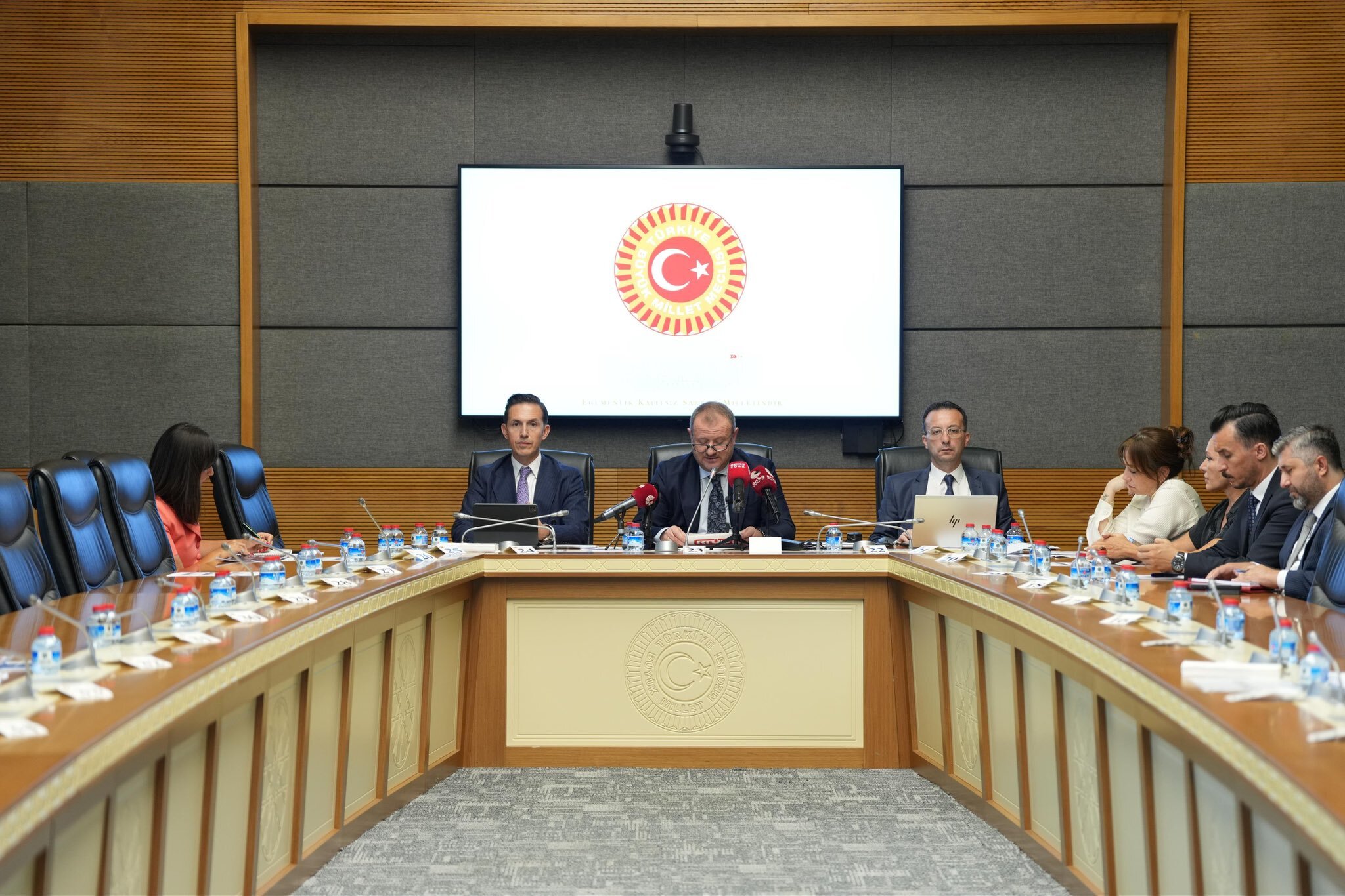 RTÜK'ten çocukları koruyacak yeni sistem