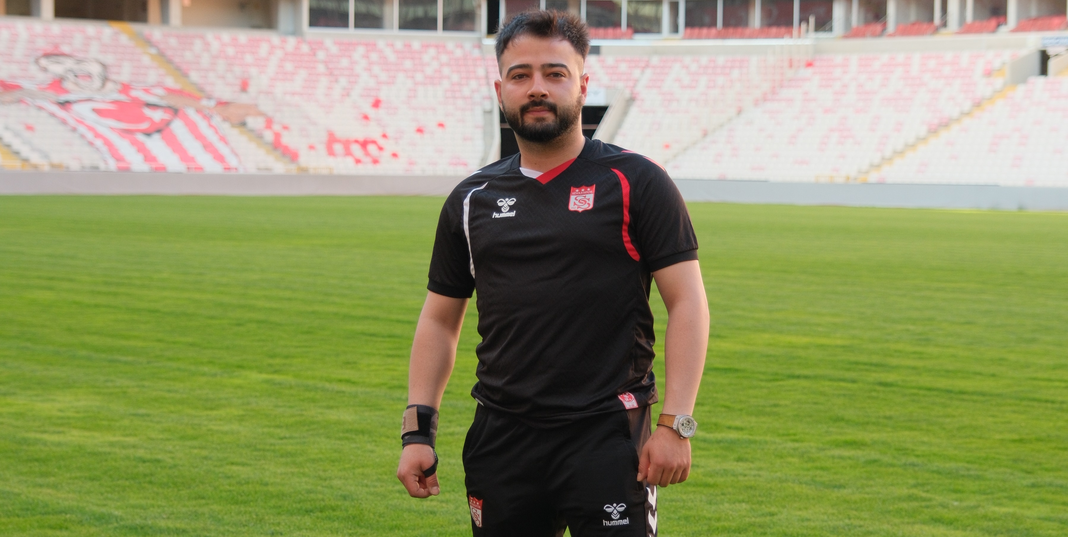PEKDİRİ’den Sivasspor’a gönüllü marş desteği