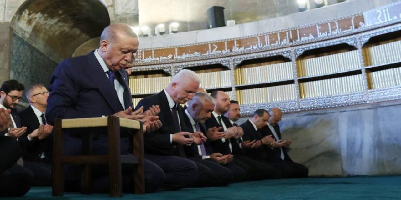 "Ayasofya’nın dirilişi mübarek olsun"