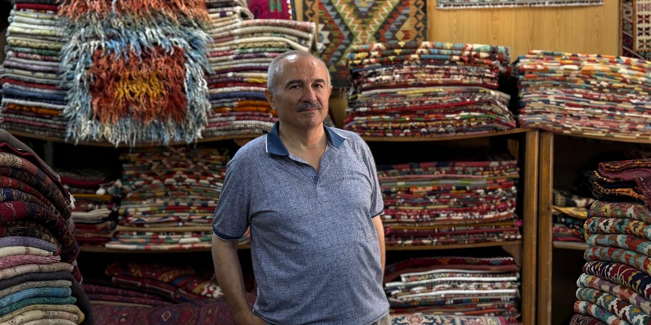 Tarihi halılara hayat veriyor