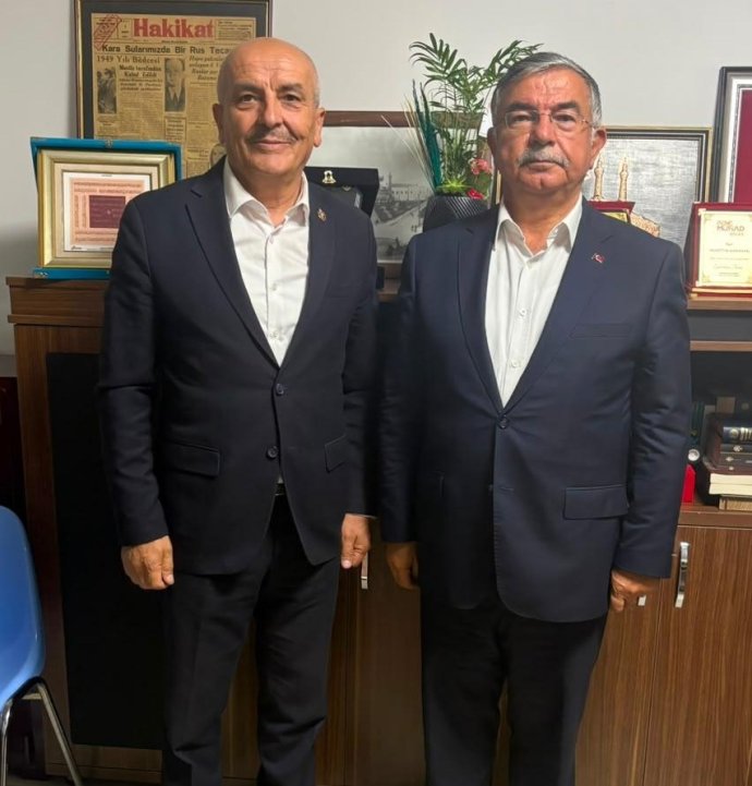 İsmet Yılmaz'dan Sivas Ekspres Gazetesi'ne ziyaret