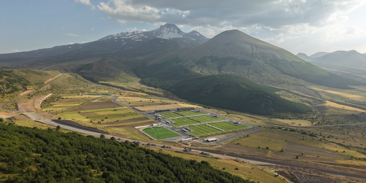 Erciyes Kamp Merkezi’ne yoğun ilgi