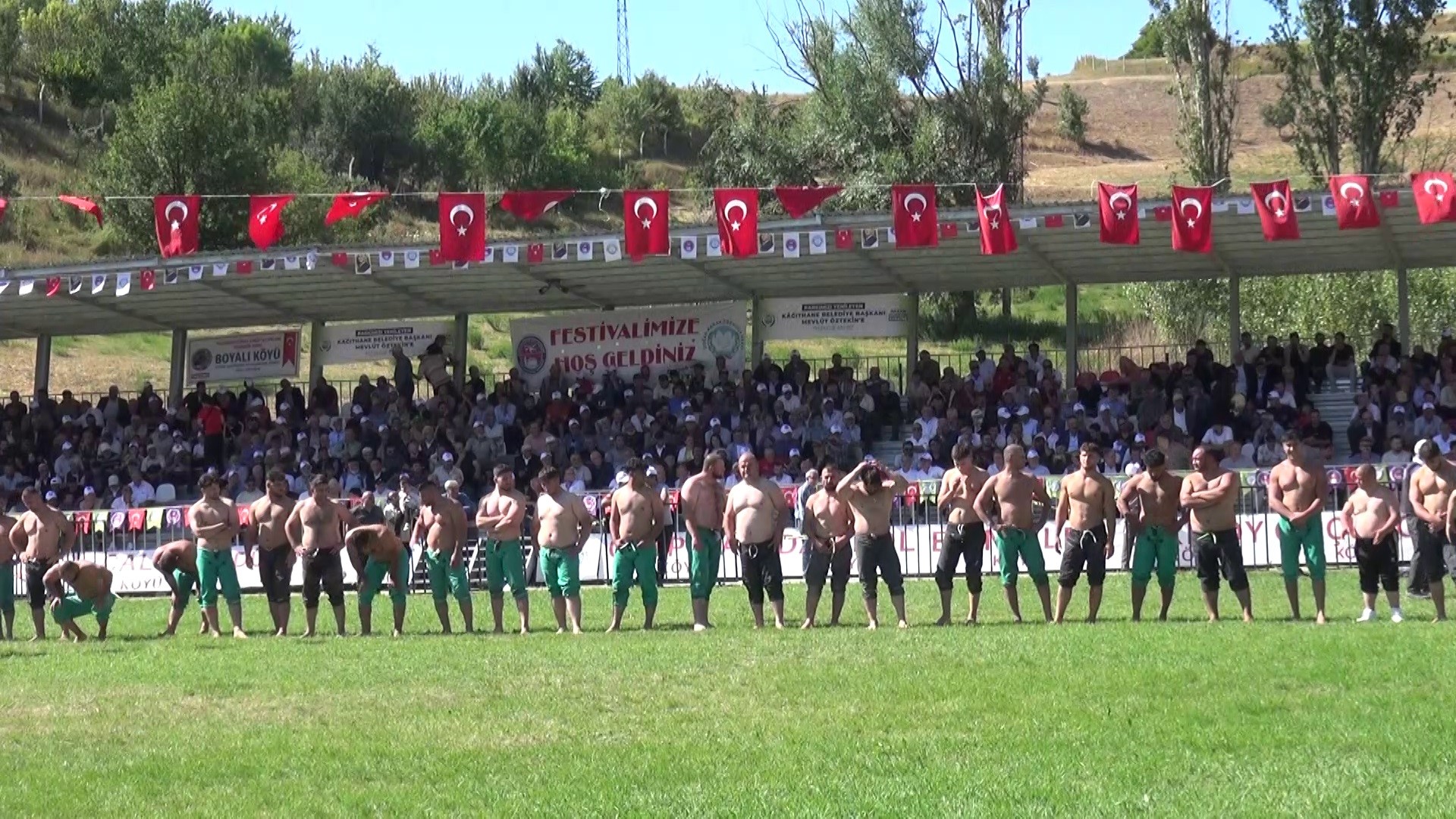 Sivas'ta 57. karakucak güreşleri nefes kesti