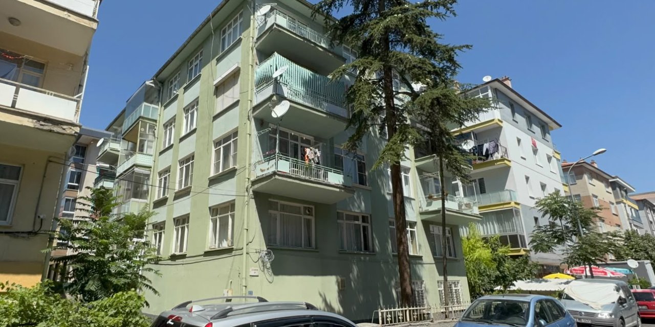 Kiracı dehşeti: Apartman yöneticisini öldürdü