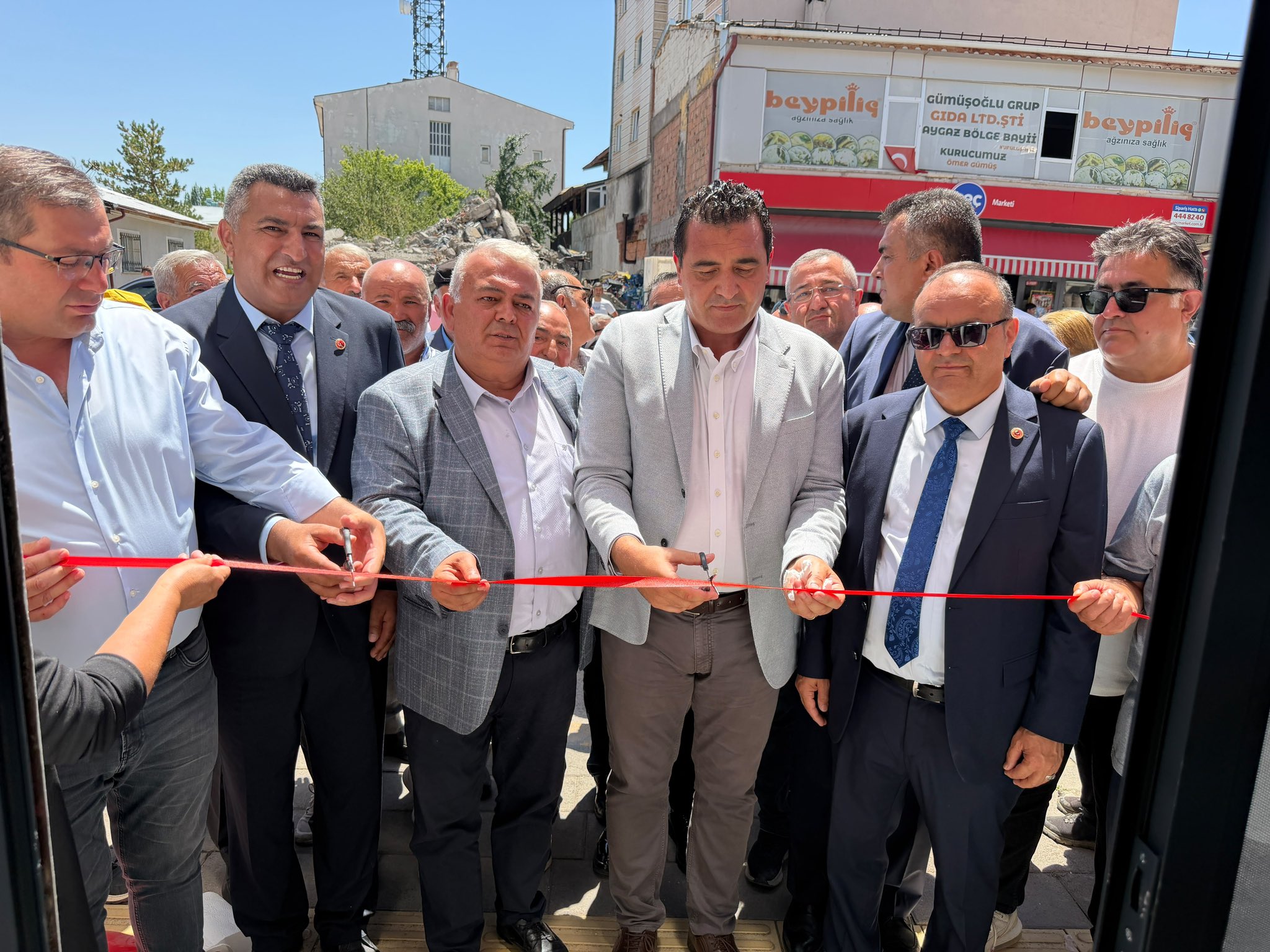Yeni Parti Hafik İlçe Başkanlığı açıldı