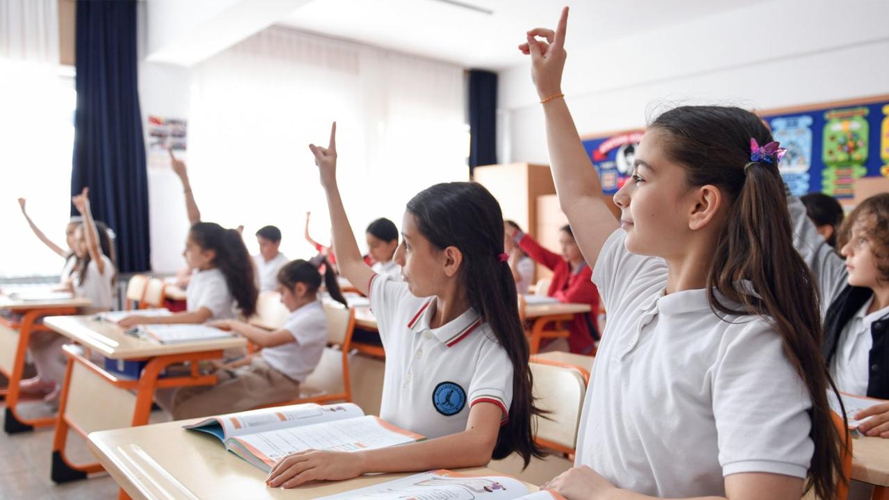 Sivaslı veliler dikkat! 2026-2027 e-kayıt takvimi açıklandı