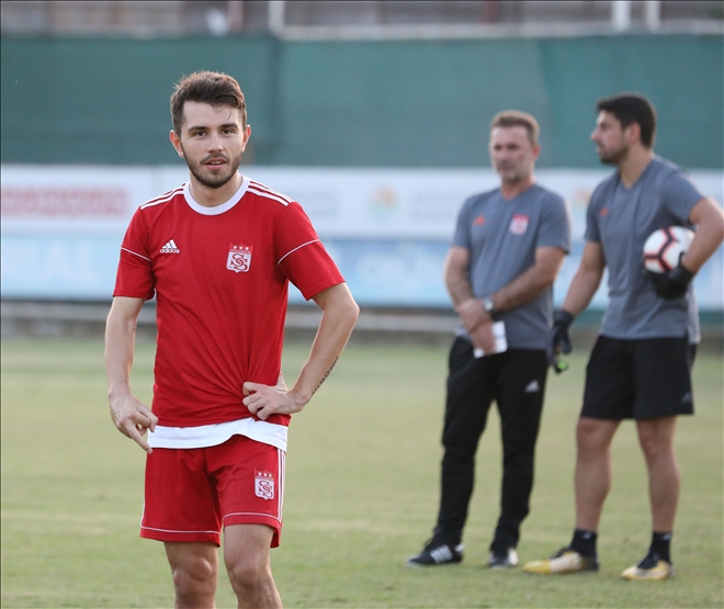 8 HAFTADA 2 GOL, 2 ASİST YAPTI