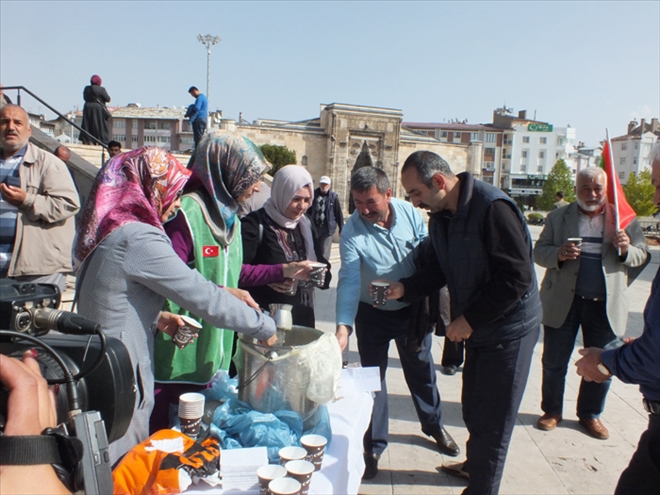 GAZZE´YE YARDIM ÇAĞRISI