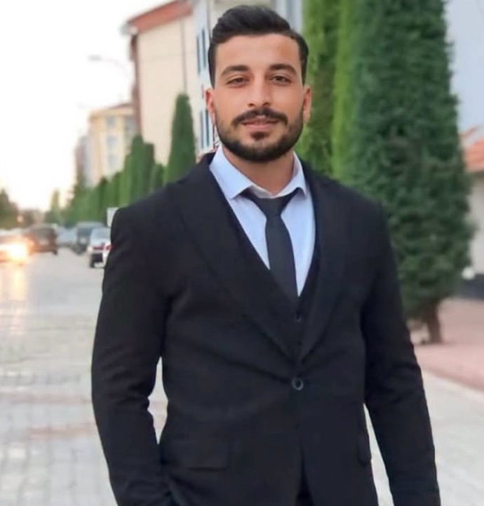 Düğünde bıçaklı kavga: 1 ölü