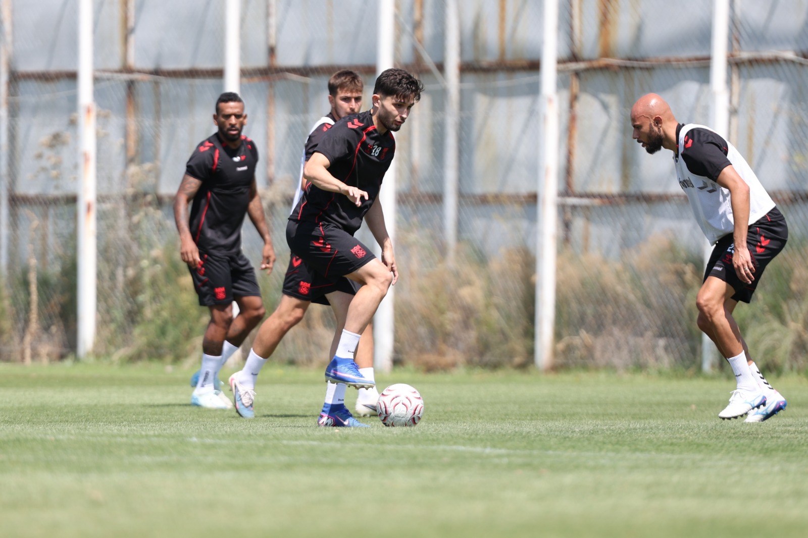 Sivasspor’da kayserispor mesaisi başladı