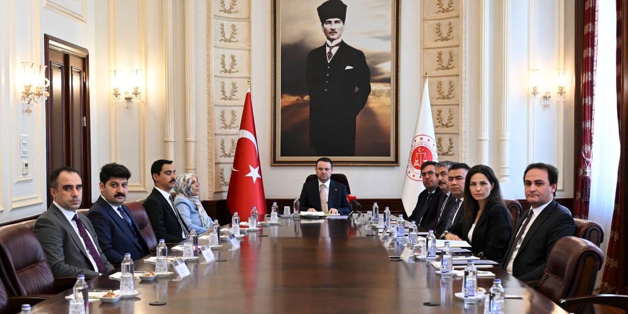 Adalet Bakanı Gürlek düğmeye bastı: Yazıcıoğlu'nun ailesiyle görüştü