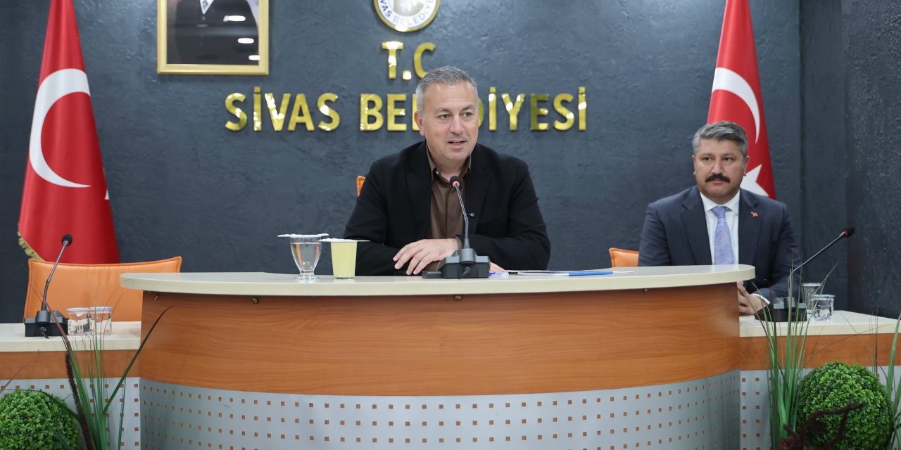 Başkan Uzun, başarılı öğrencileri ağırladı