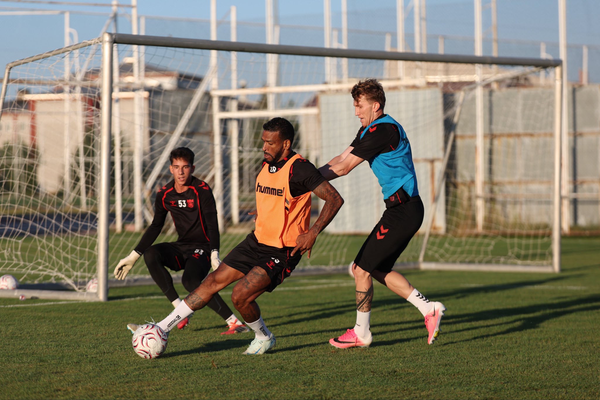 Sivasspor’da Kayserispor mesaisi sürüyor