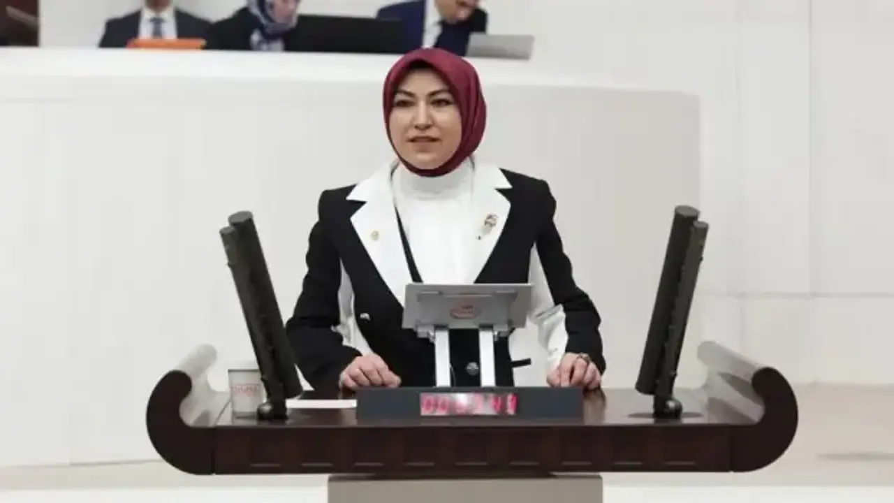AK Parti’nin 25. yılında Rukiye Toy’dan Sivas mesajı