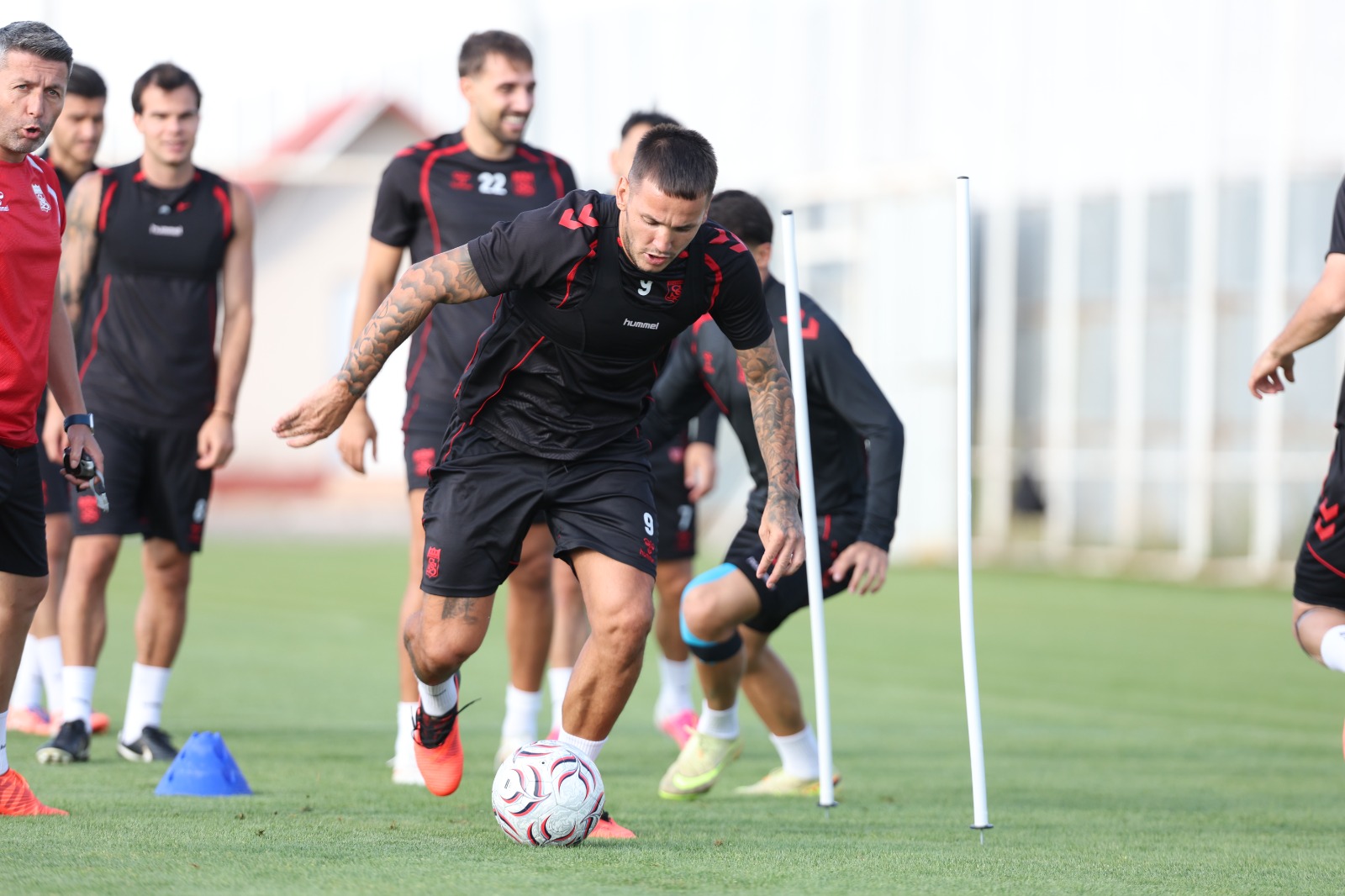 Sivasspor, Kayserispor sınavı öncesi taktik çalıştı