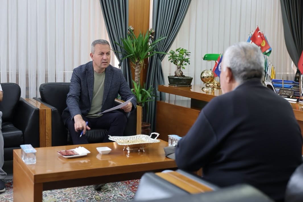 Sivaslılar taleplerini Başkan Uzun’a iletti
