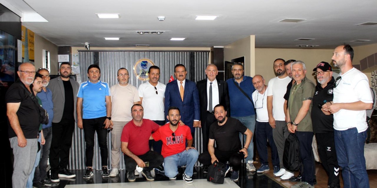 Çağlayan’dan Çorum’da basın zirvesi