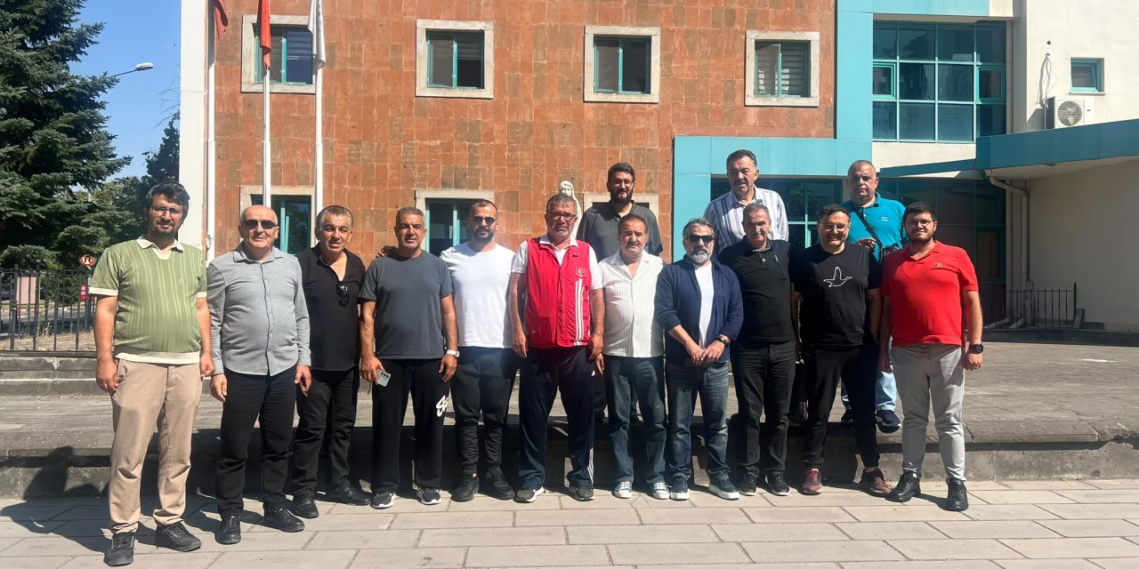 Gazeteci Ersan Arslan'a moral ziyareti