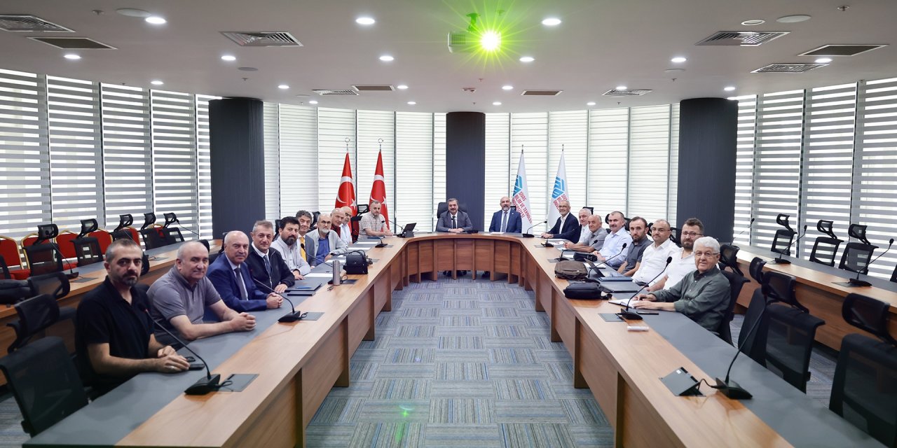 SBTÜ’de yükseköğretim zirvesi