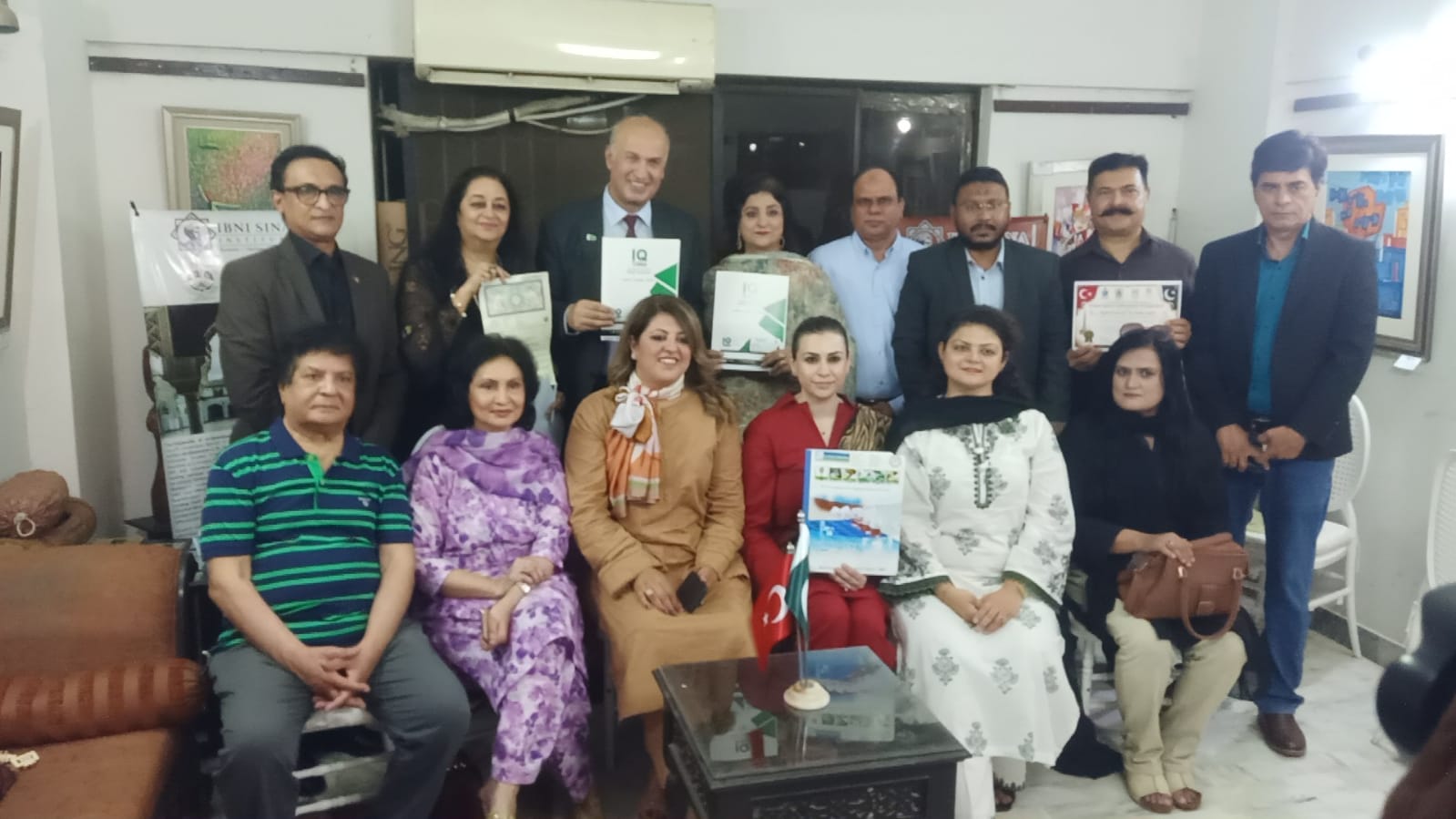 İbn-i Sina’nın mirası Pakistan’da geleceğe taşınıyor
