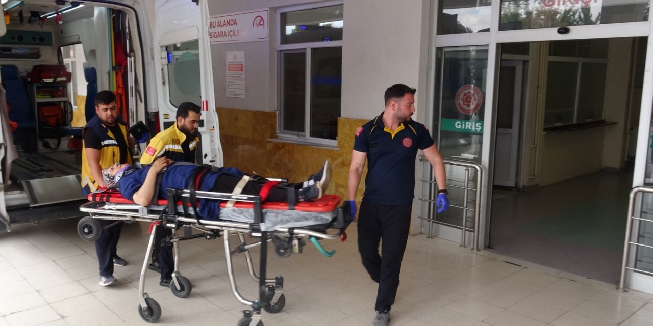 Sivas'ta kazada yaralanan 1 kişi ambulans helikopterle getirildi