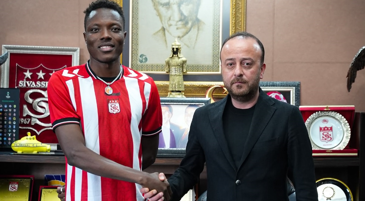 Sivasspor’dan orta sahaya yeni takviye