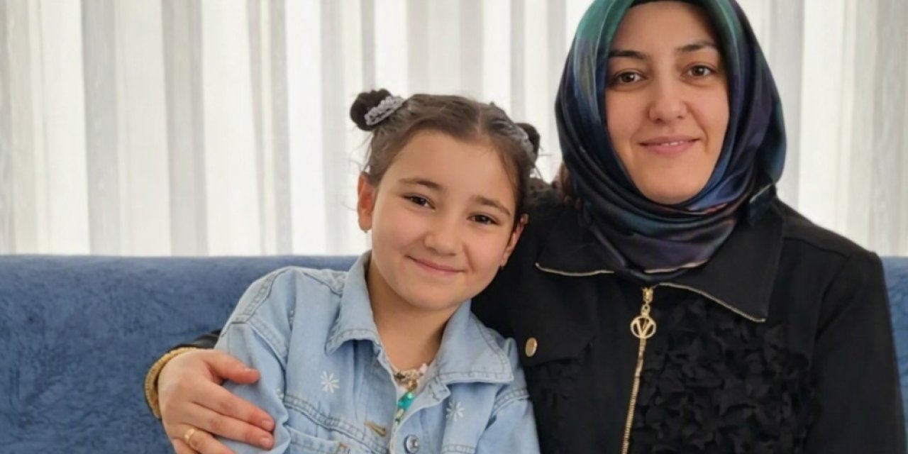 Sivas'ta minibüste hayatını kaybedenler, son yolculuğuna uğurlandı