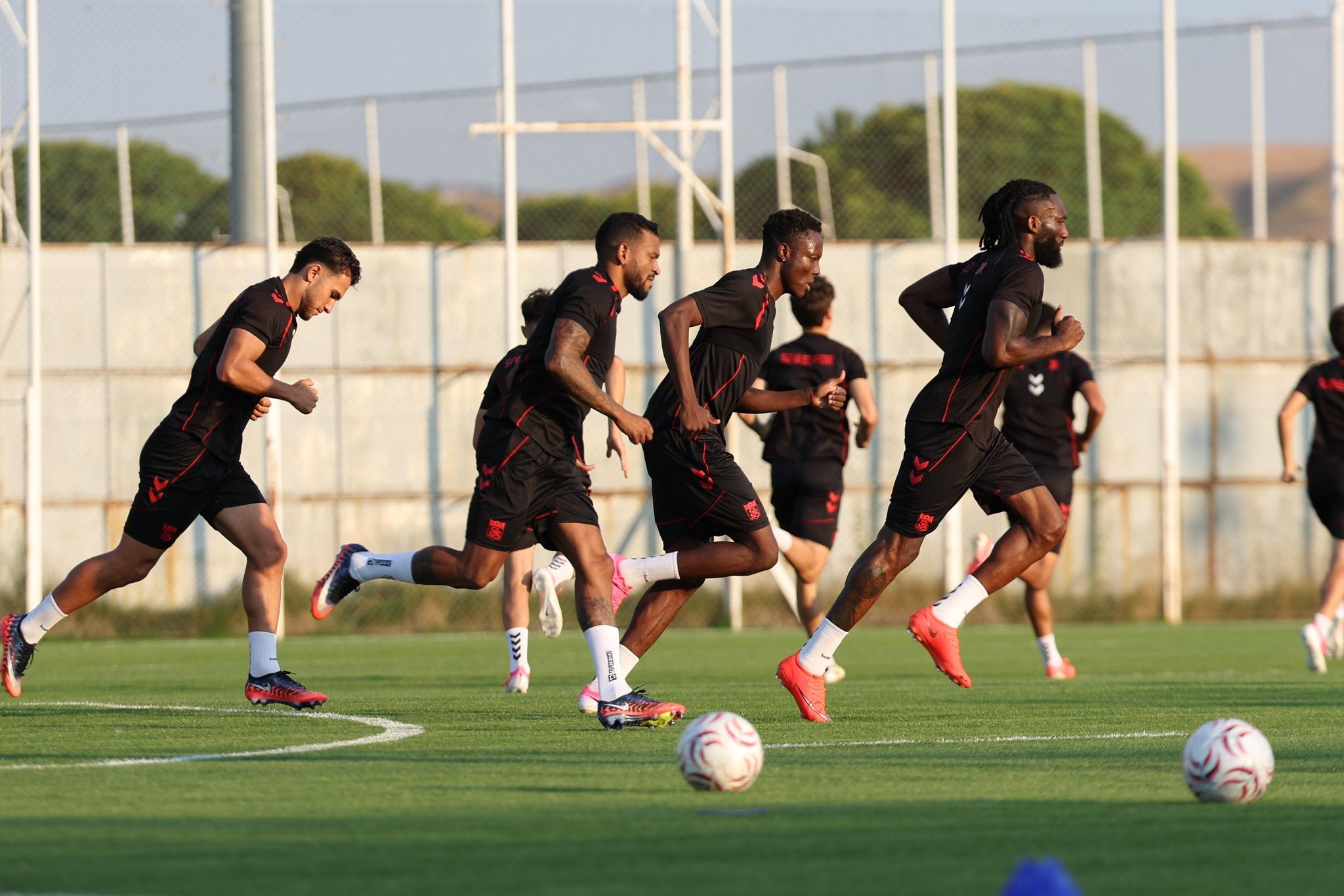 Sivasspor’da Manisa FK mesaisi başladı