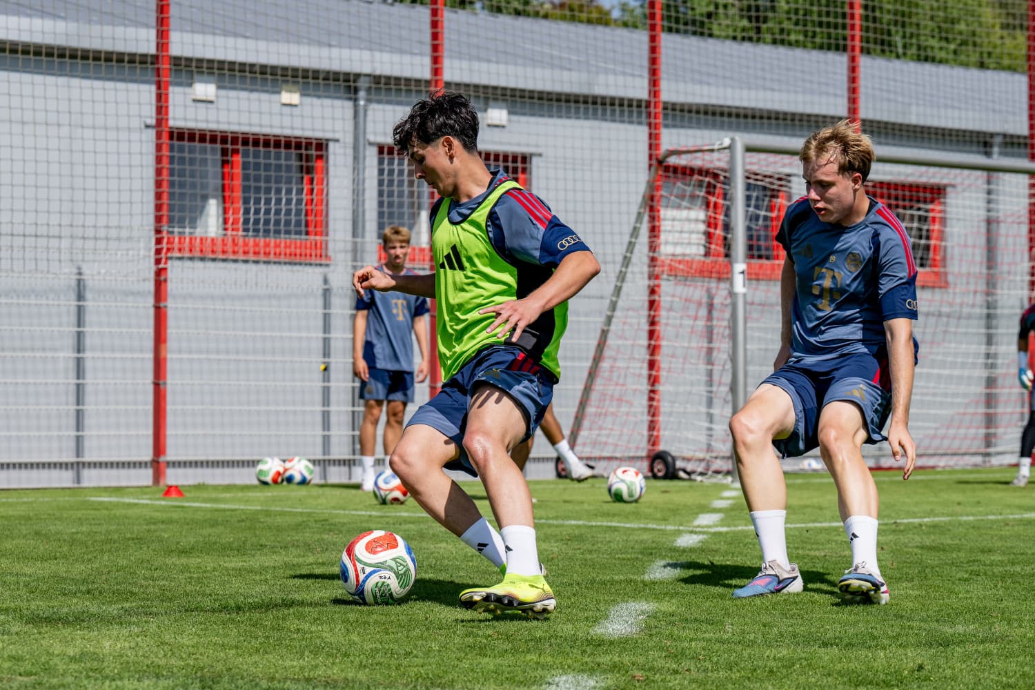Sivaslı Alperen Bayern’de göz doldurdu