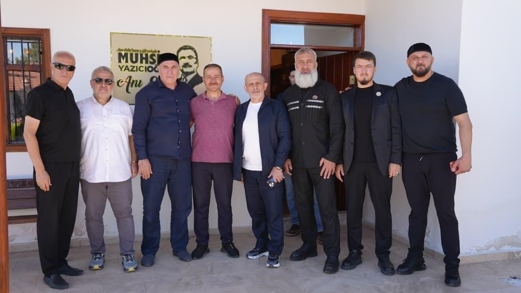 Çeçenlerden Muhsin Yazıcıoğlu’na vefa
