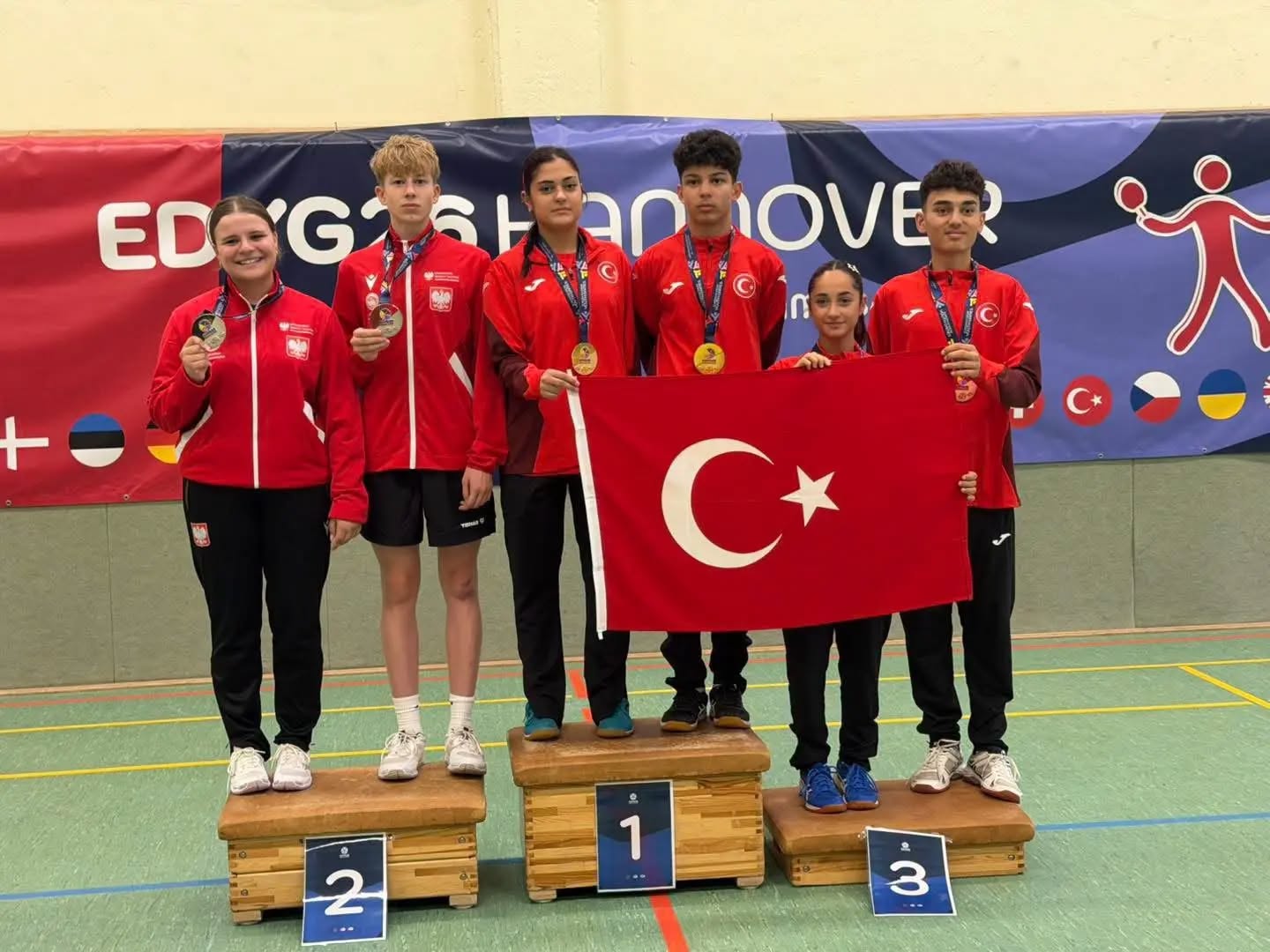 Masa tenisinde Sivas’ın gururu
