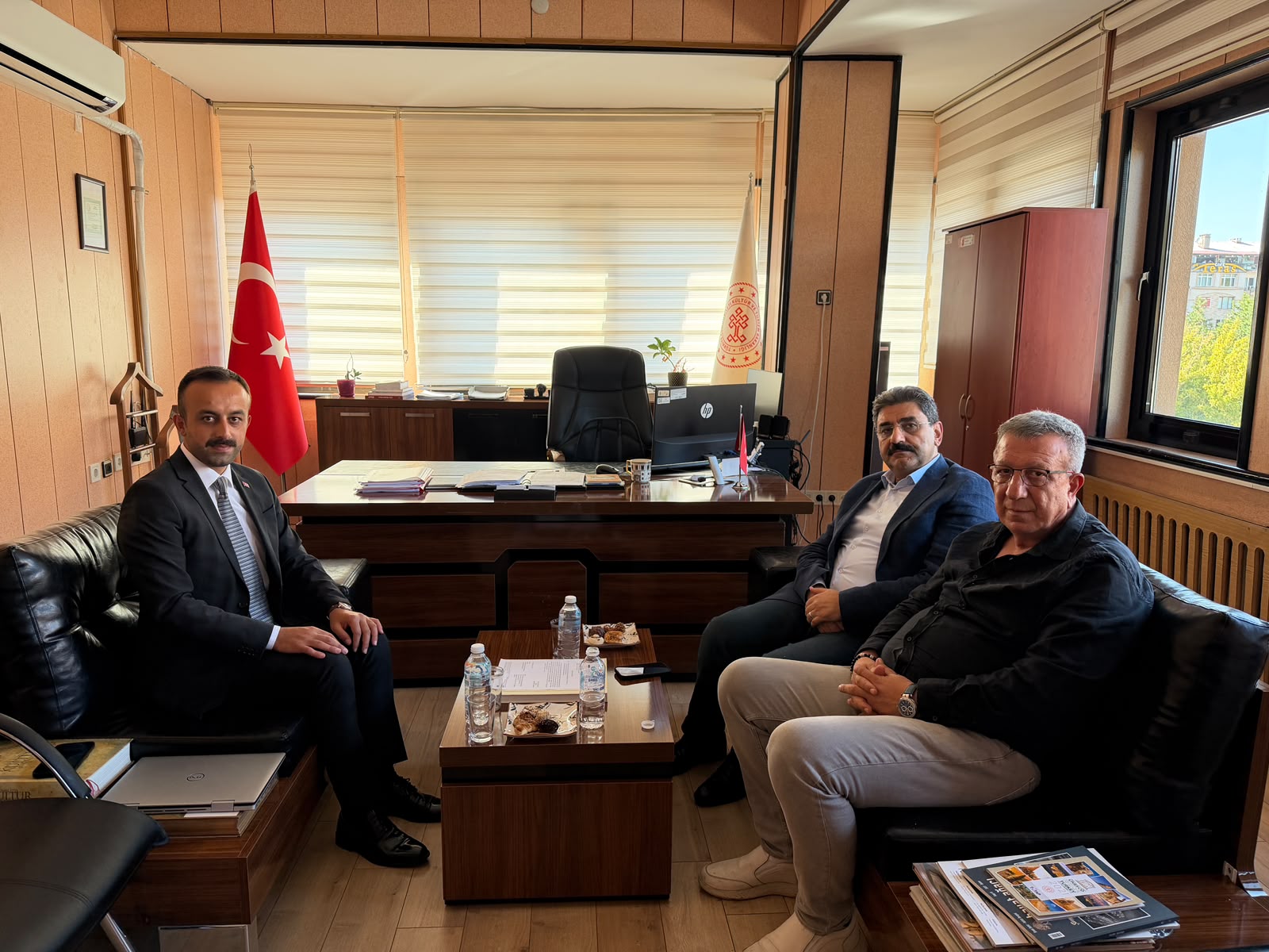Sivas'ta tarihi mezarlıkların korunması için yeni süreç değerlendirildi