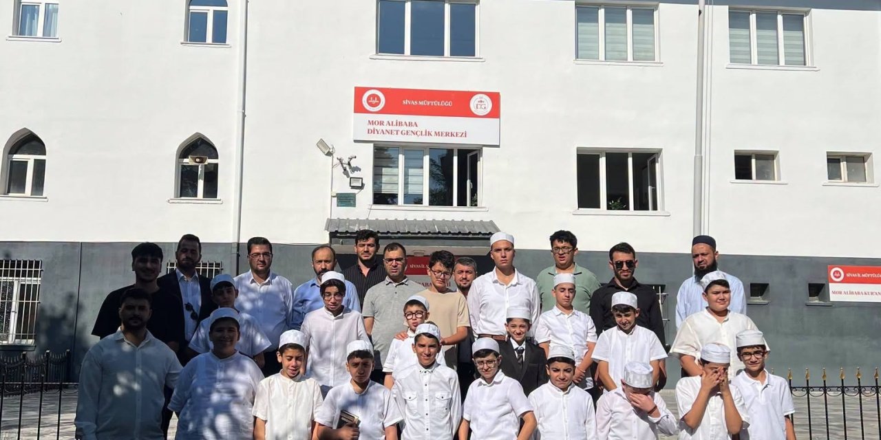 Sivas'ta hafızlık sınavına yoğun katılım