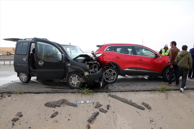 ŞARKIŞLA´DA KAZA: 2 YARALI